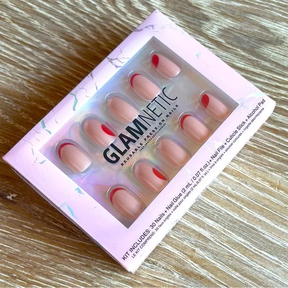 GLAMNETIC press on nail set, short round in Hot Dot - Picture 1 of 5